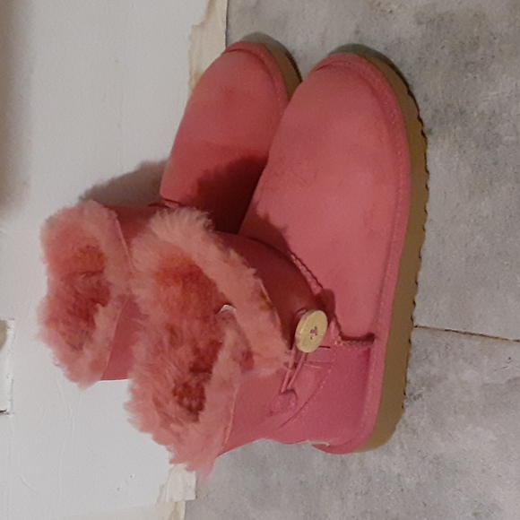 UGG Boots  size  2 nina - Picture 3 of 6